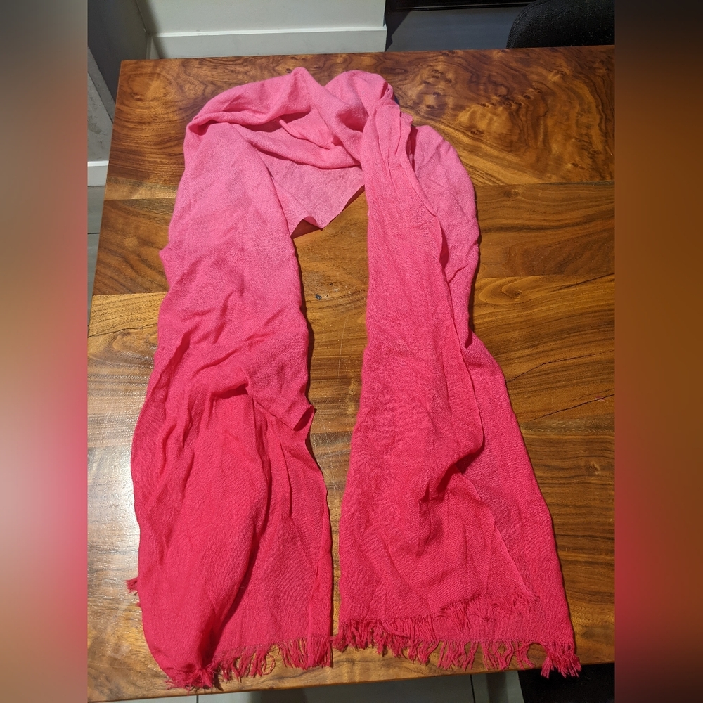 Ralph Lauren - Ombre Merino Wool Scarf Eyelash Fringe Trim | Pink | ~ 22" x 84"